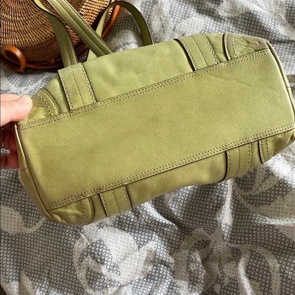 Elegant Green Tote Bag - Picture 8 of 8